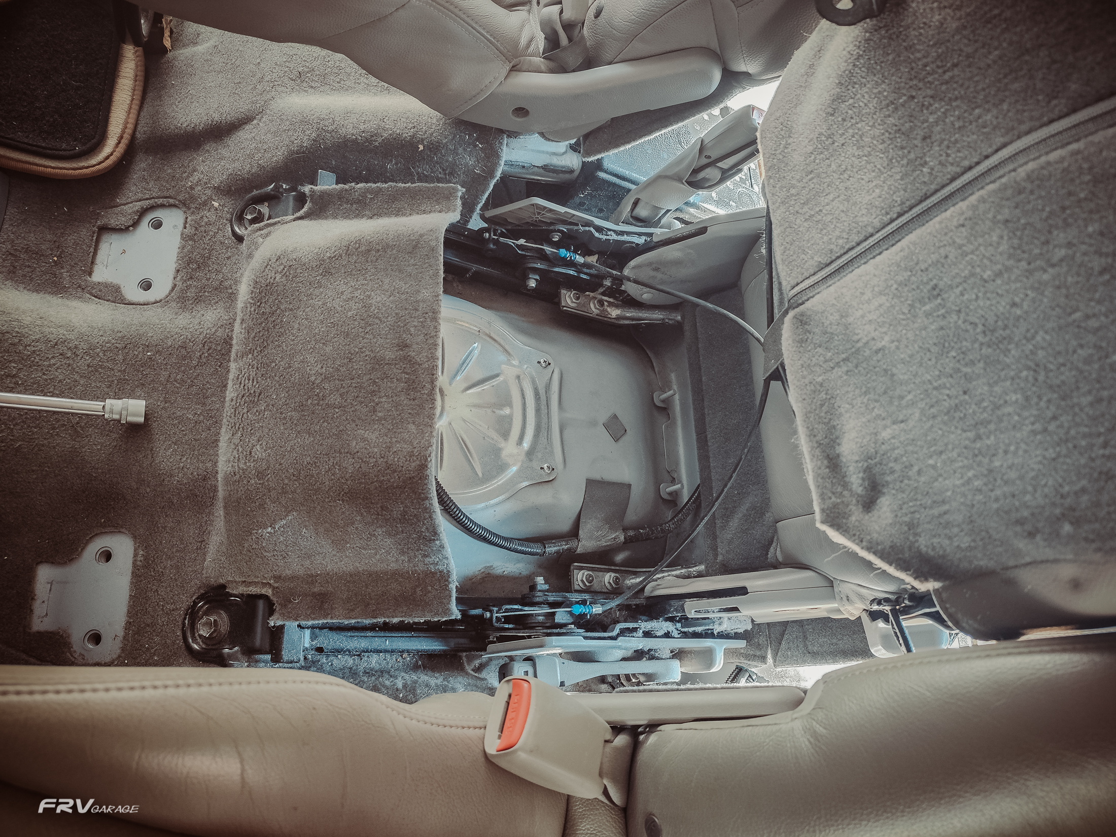 Honda FR-V fuel filter DIY replacement