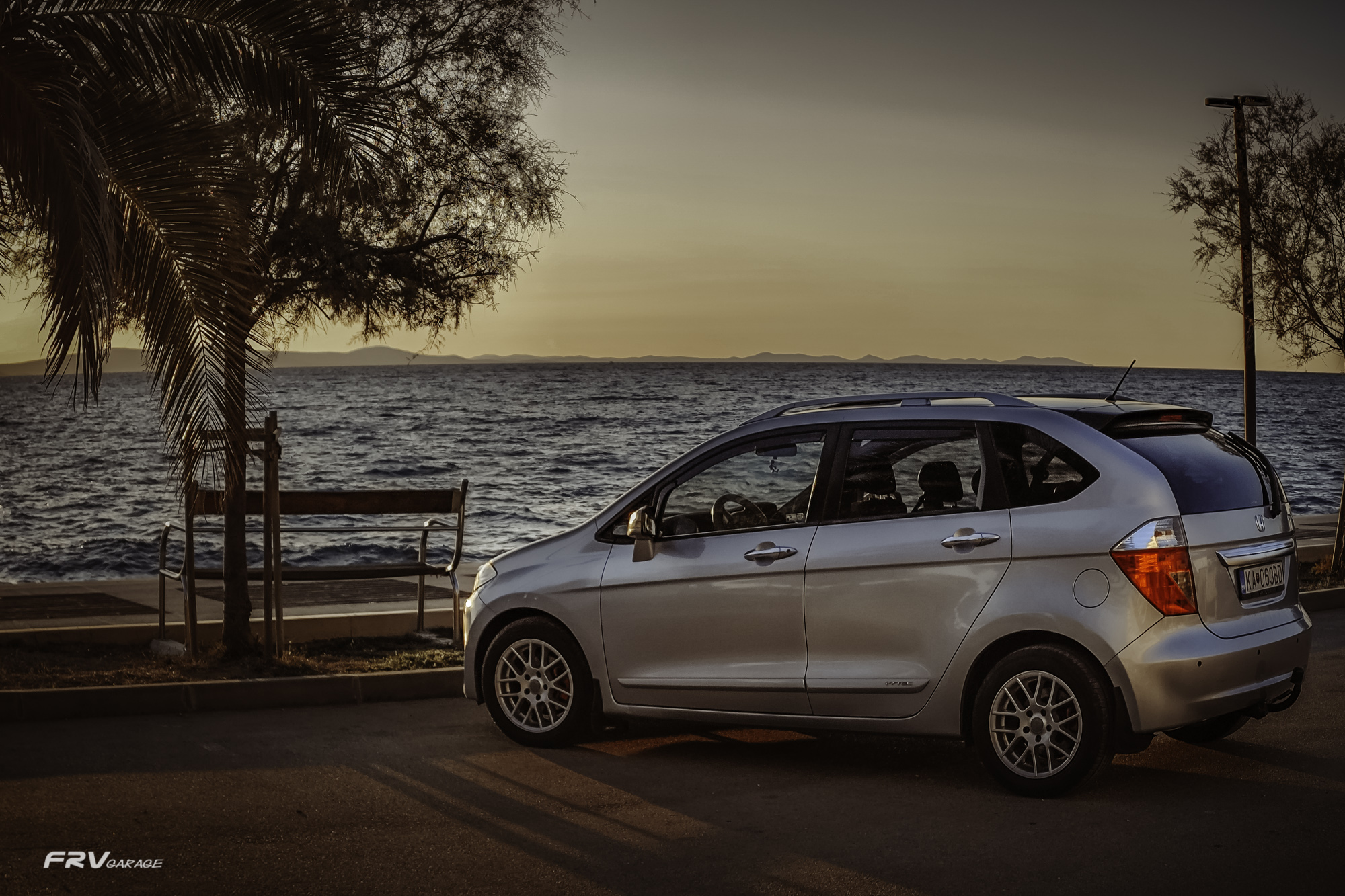 HONDA FR-V 2.0 - spotreba.sk