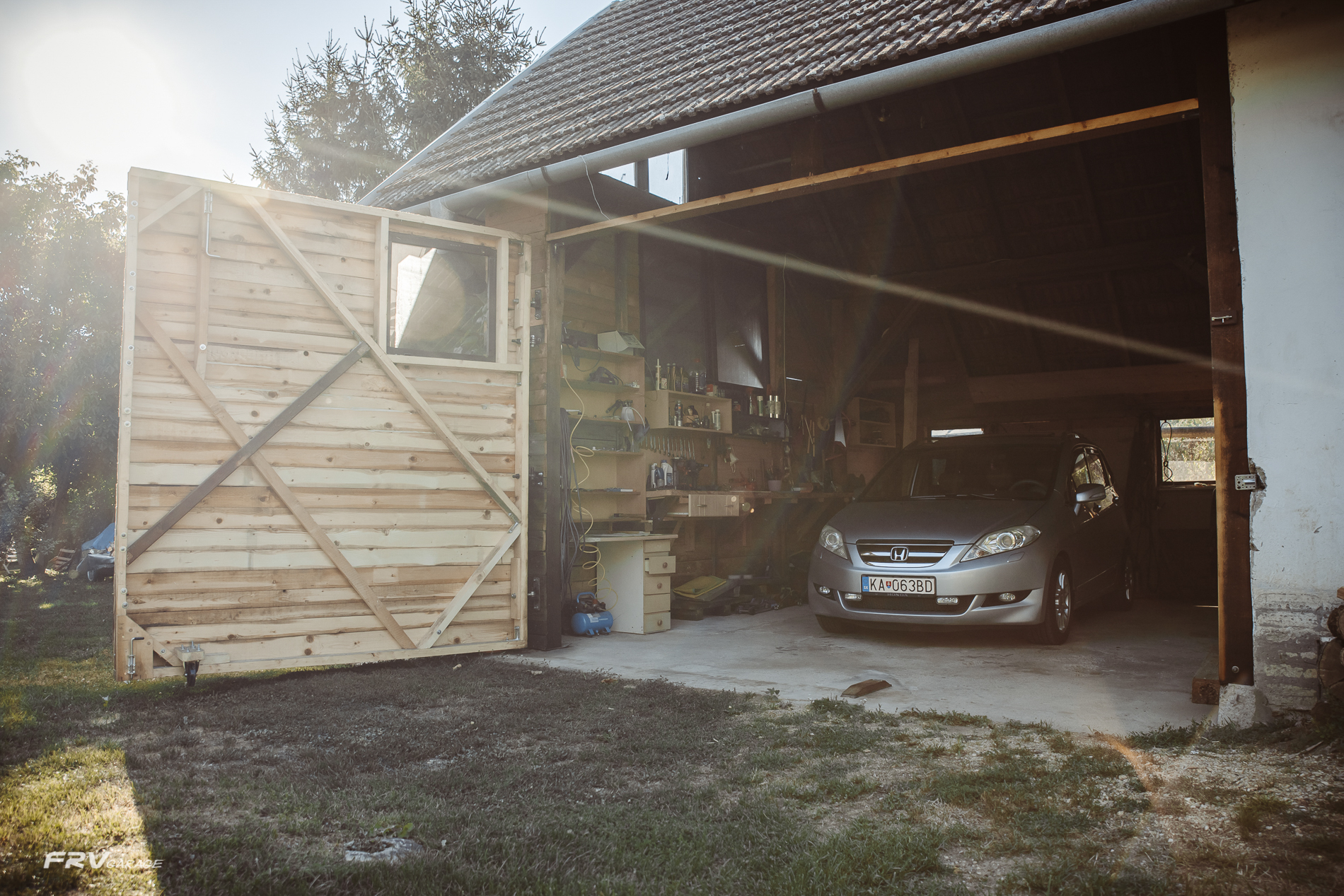 This is my Honda FR-V with K20a engine